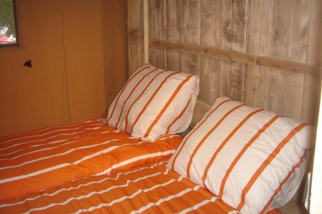 Camping de la Bonnette Caylus Extérieur photo