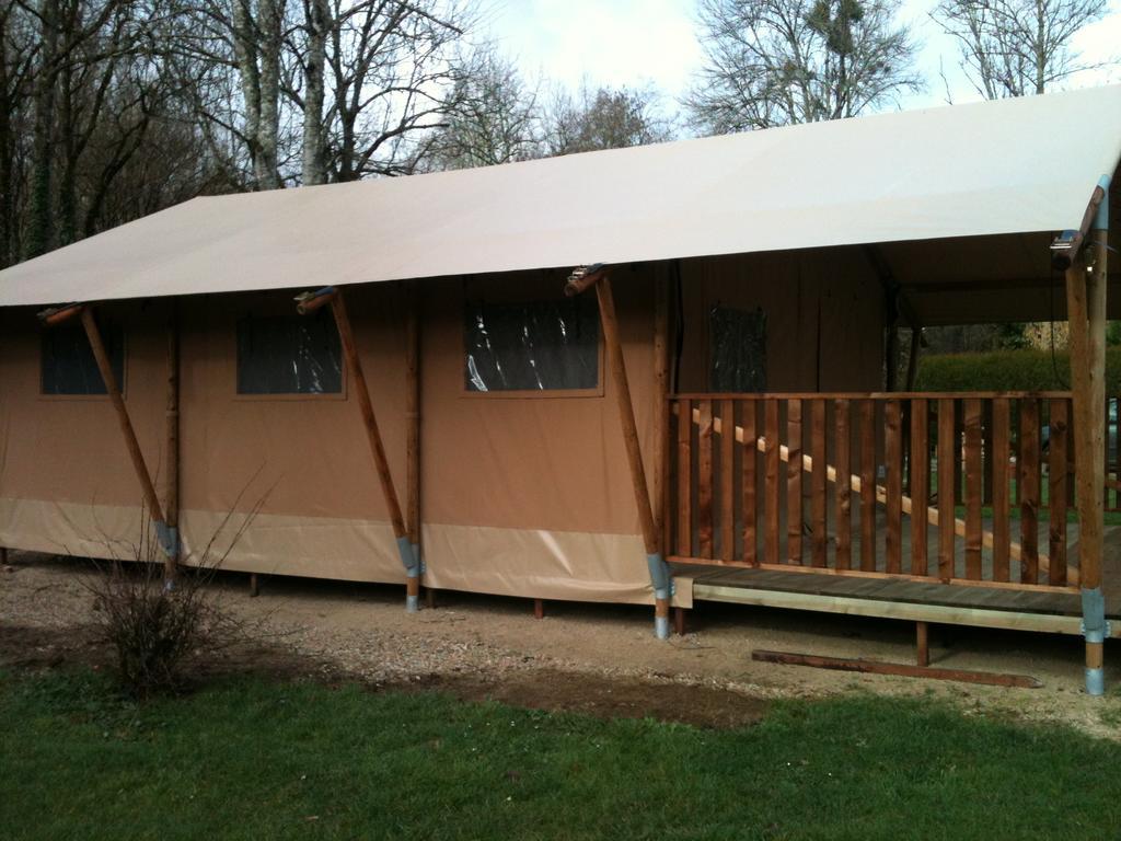 Camping de la Bonnette Caylus Extérieur photo